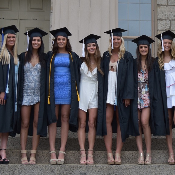 White romper - Picture 3 of 4